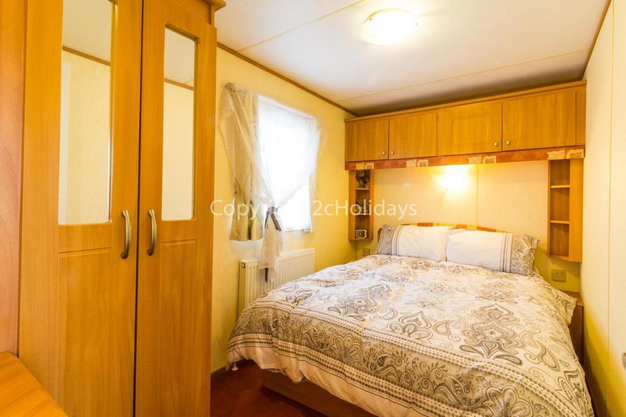 8 Berth Caravan For Hire At Heacham Holiday Park In Norfolk Ref 21024F Ξενοδοχείο Εξωτερικό φωτογραφία