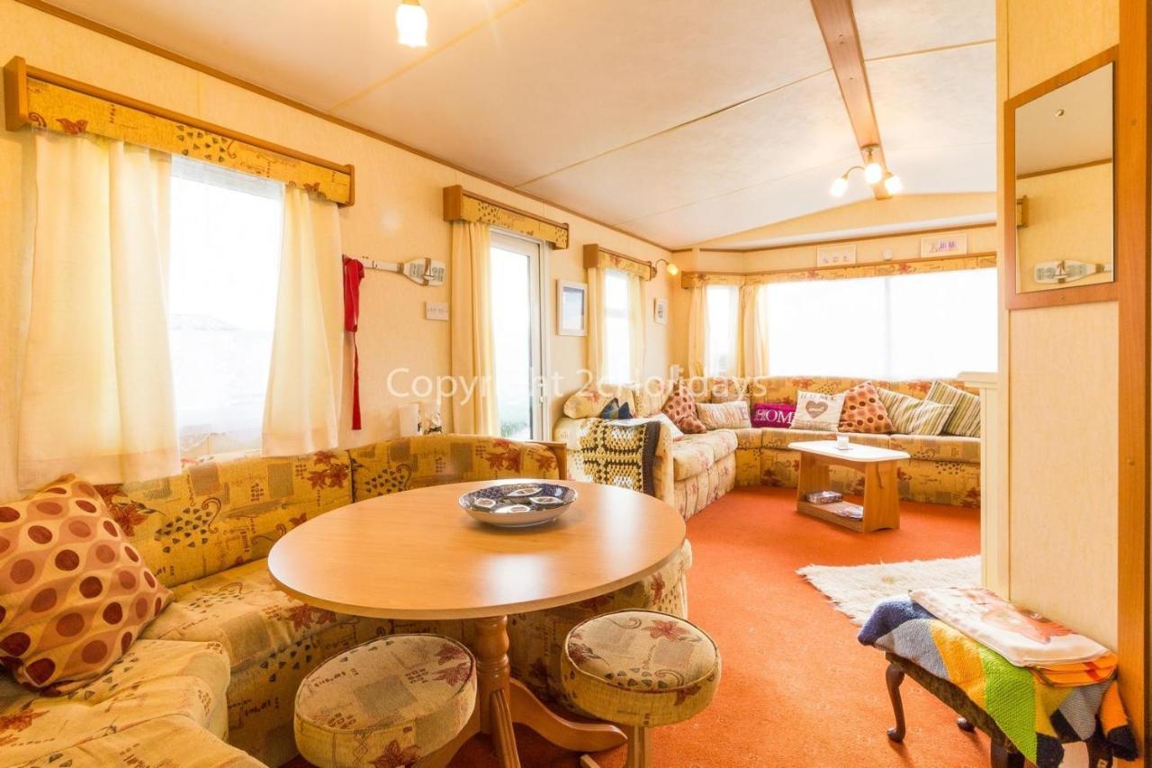 8 Berth Caravan For Hire At Heacham Holiday Park In Norfolk Ref 21024F Ξενοδοχείο Εξωτερικό φωτογραφία